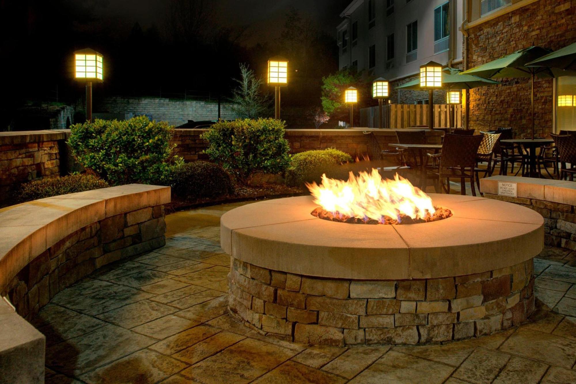 Fairfield Inn And Suites By Marriott Montgomery Eastchase Extérieur photo