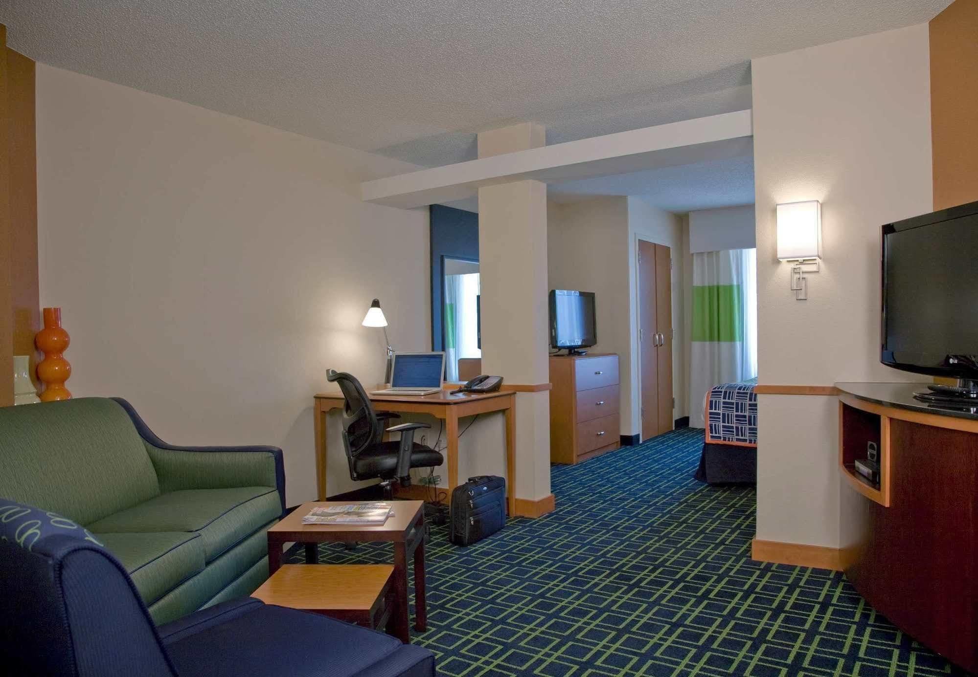Fairfield Inn And Suites By Marriott Montgomery Eastchase Extérieur photo